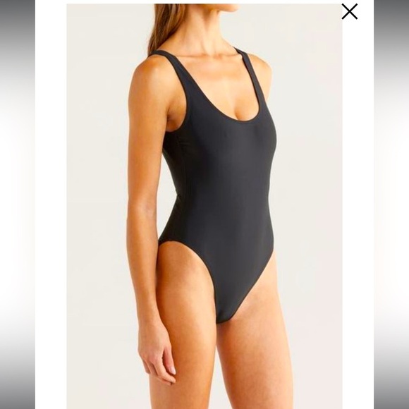 Solid & Striped x Madewell Annemarie One-Piece Swimsuit in Black Medium 76 - Picture 3 of 8